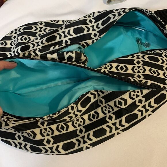 Initials Sling Backpack NWOT black & white with adjustable wide strap - Picture 9 of 9